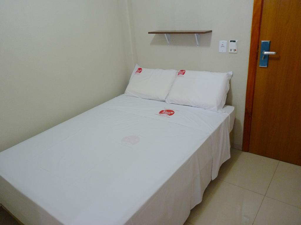 Turis Hotel Dourados Quarto foto